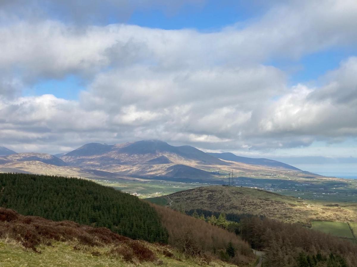 Mourne Country House Bed And Breakfast คิลคีล ภายนอก รูปภาพ