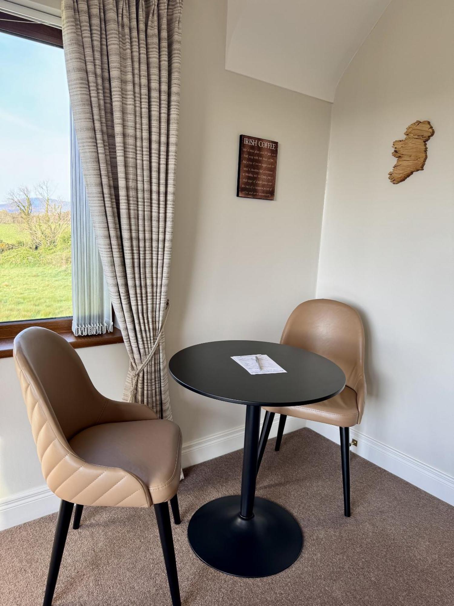 Mourne Country House Bed And Breakfast คิลคีล ห้อง รูปภาพ